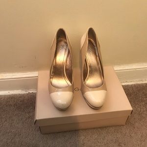 Nude bcbg generation pump